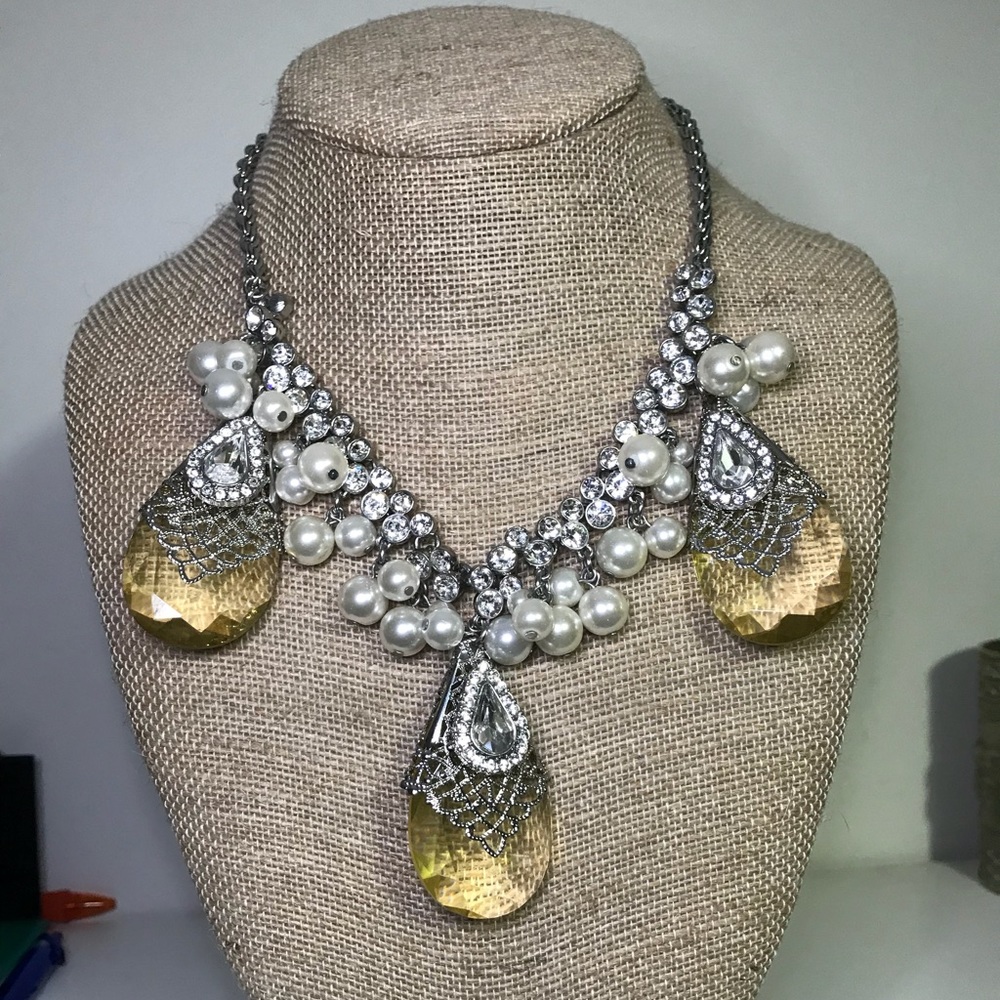 Ann Taylor Statement Necklace